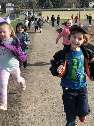 All smiles today! We love sunny day recess! 